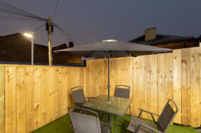 Central Roof Terrace Apartment